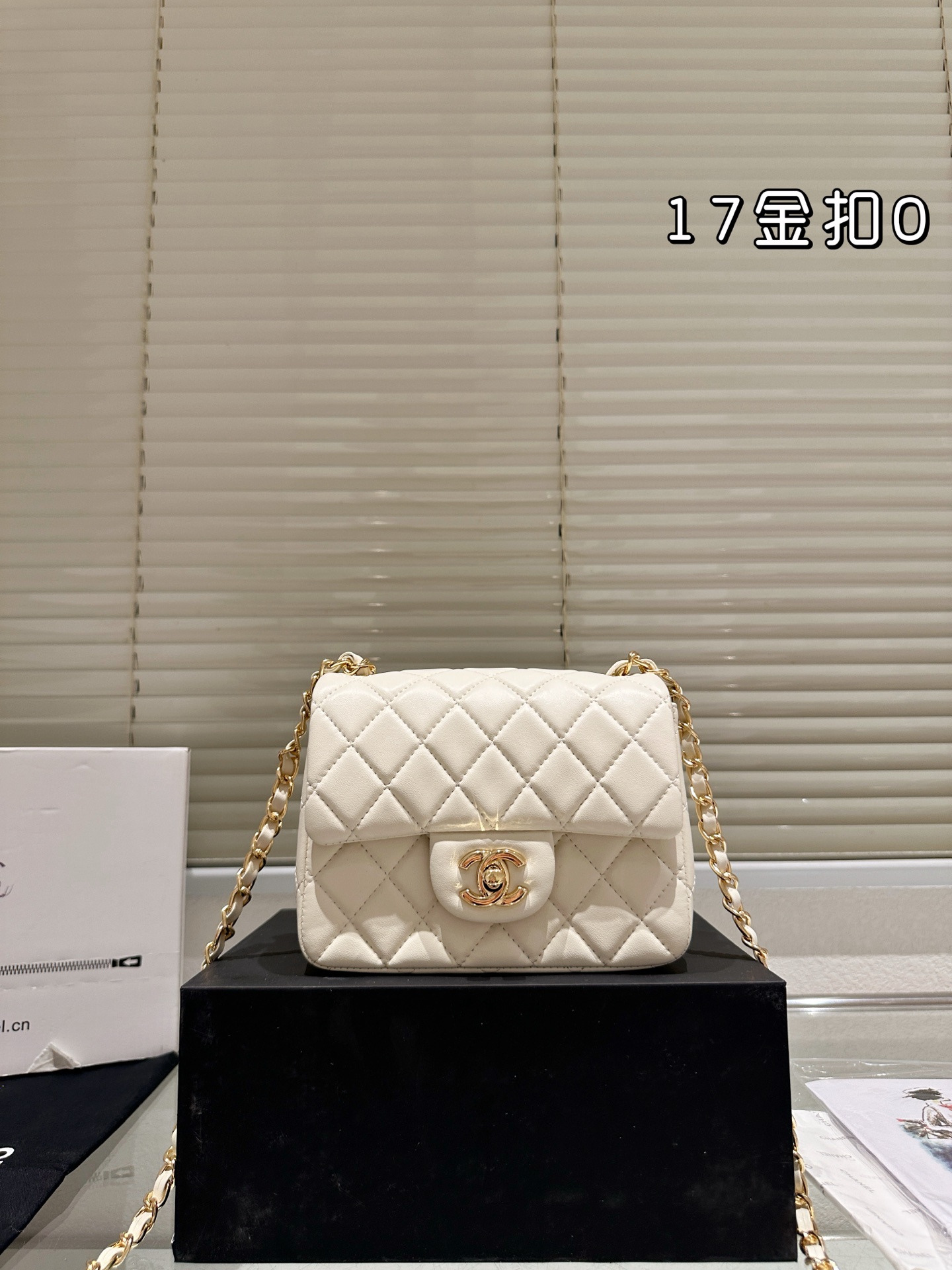 Chanel Shoulder Bag Ladies' Favorite Crossbody bag