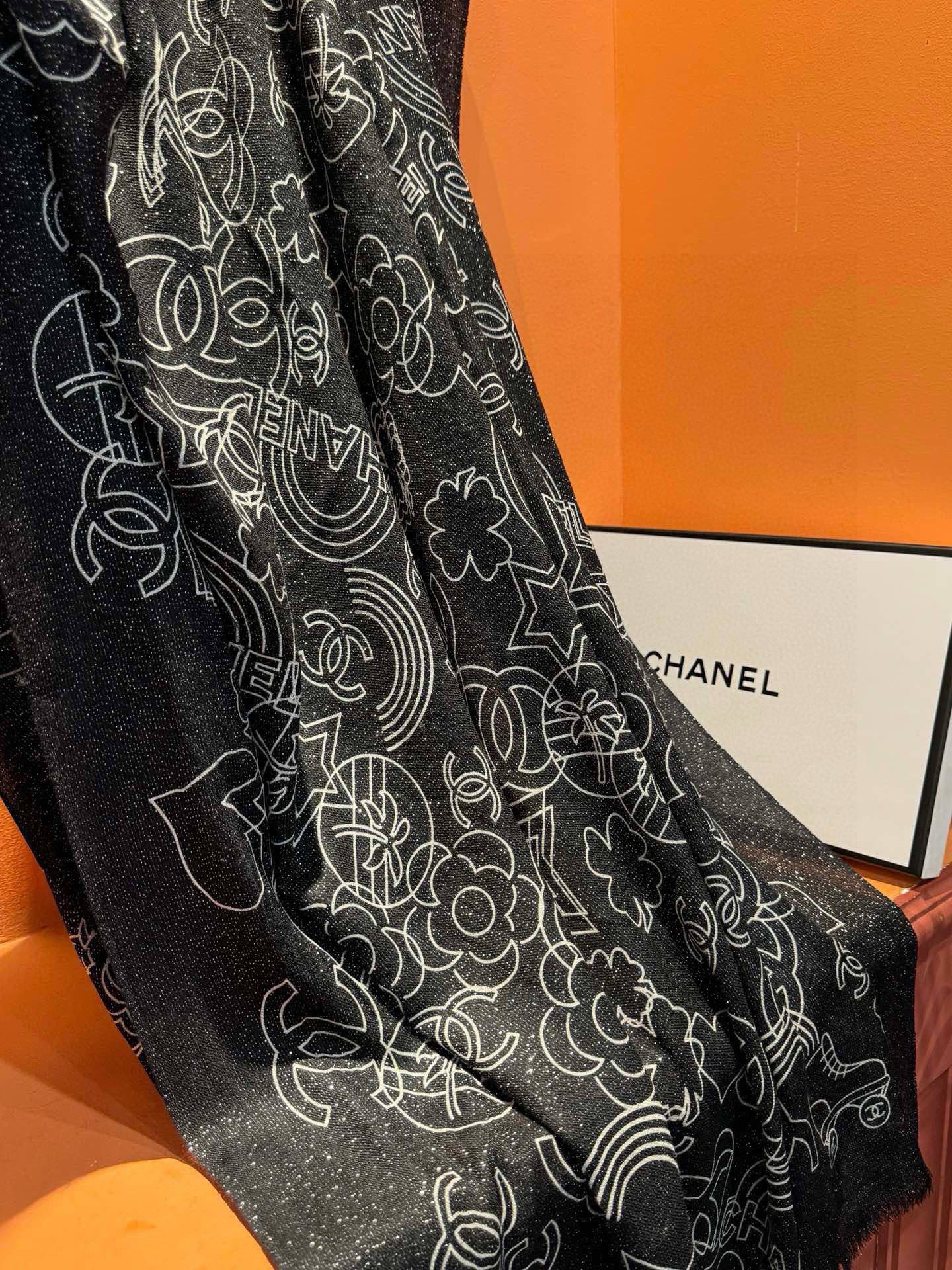 Chanel Scarf Silver Line Icon Scarf 100% Cashmere 105*200cm Accessories