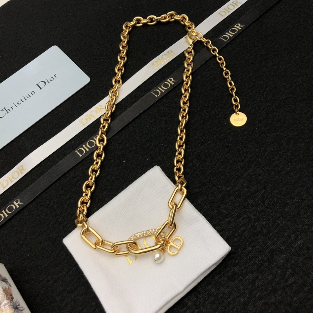 Dior Jewelry Necklace Unique design