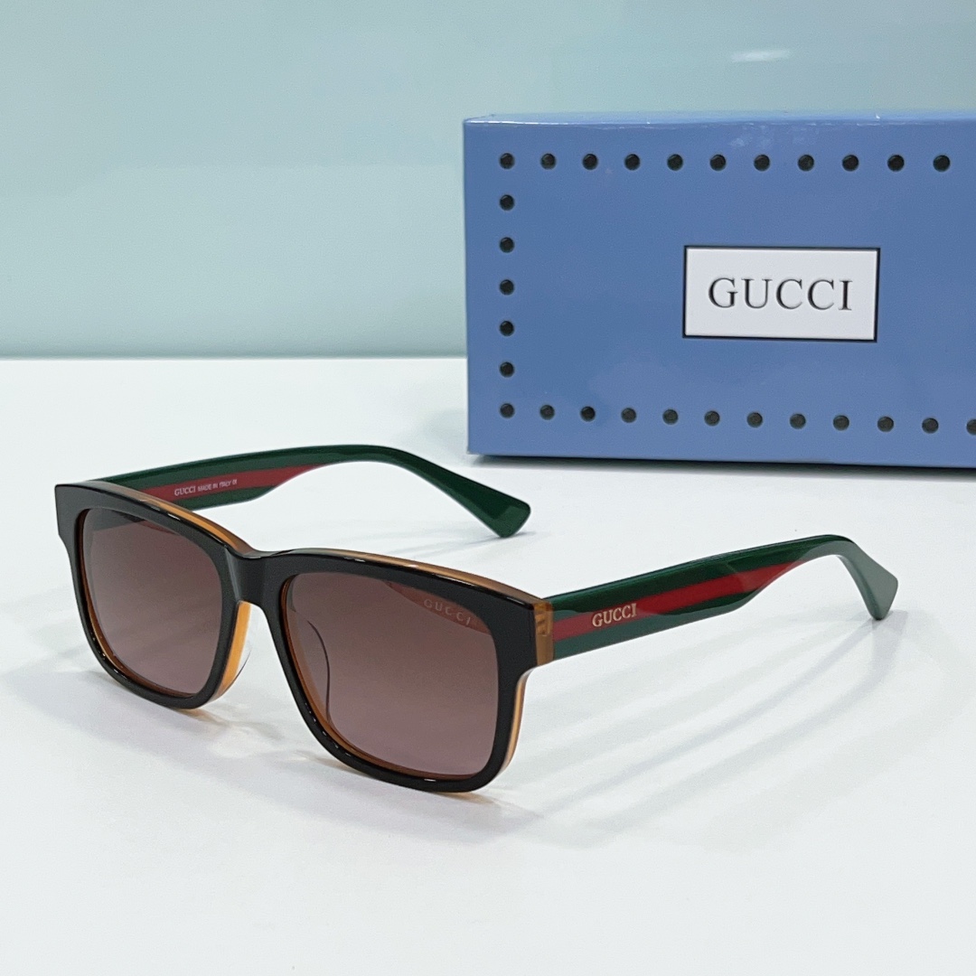 Gucci Sunglasses GG0340A SM021