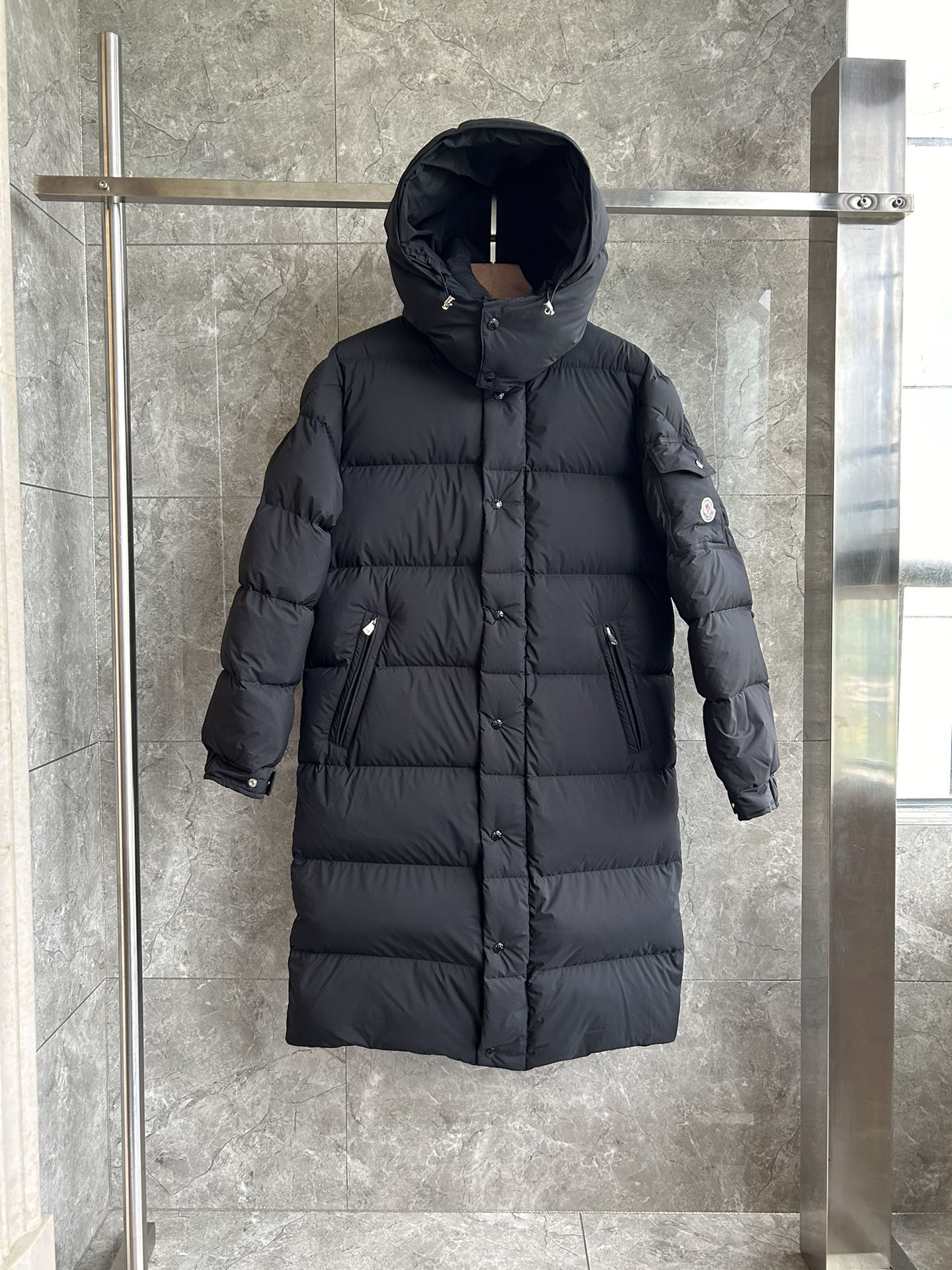 Moncler Down Jacket M2416 FYZ054
