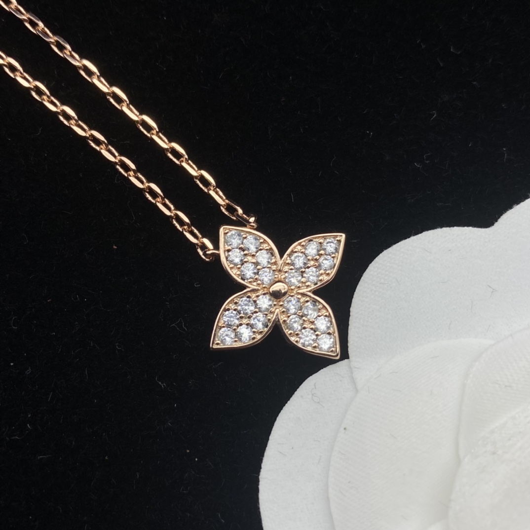 Louis Vuitton Jewelry Bracelets  Flower studded temperament