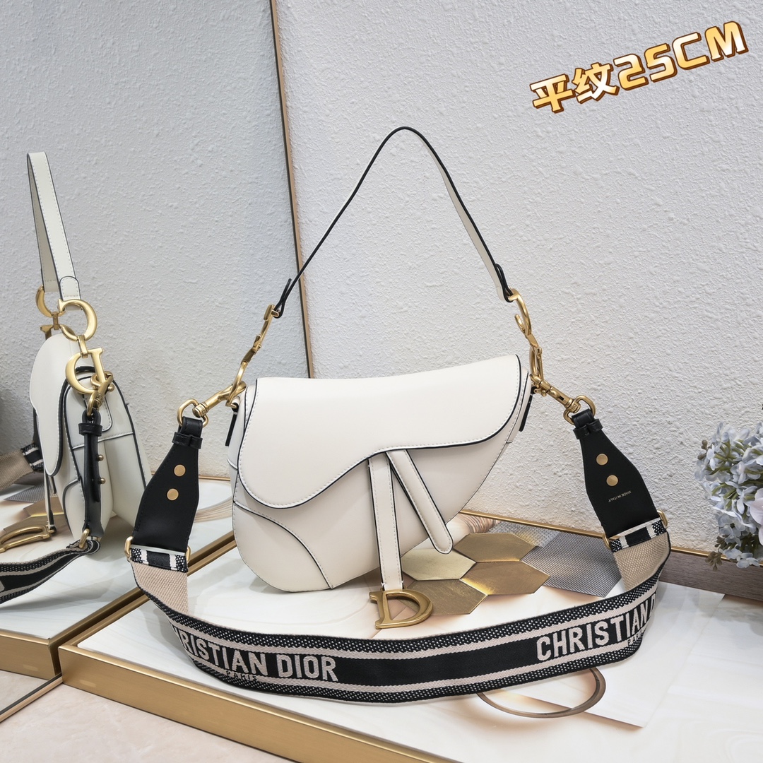 Saddle Bag White with weave strap 1033 XB012 25.5cm