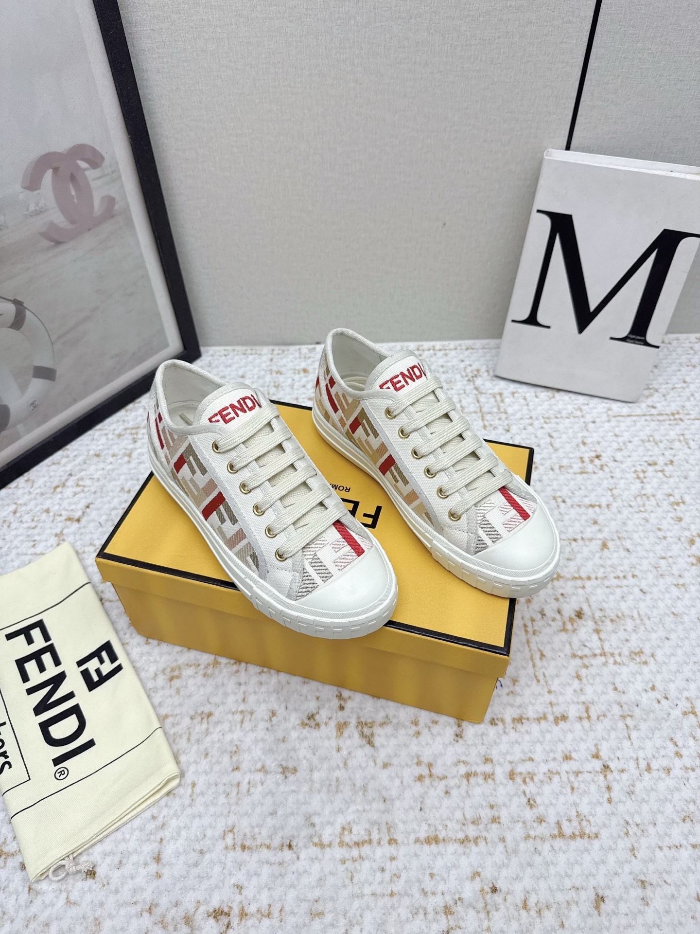 Fendi Shoes Casual Shoes
