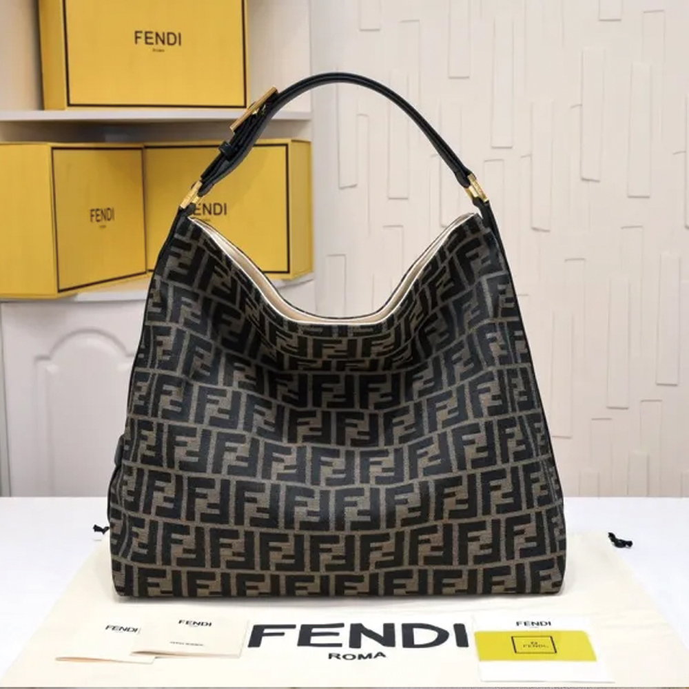 Fendi Vintage Shoulder Bag 1934 LM071 36cm