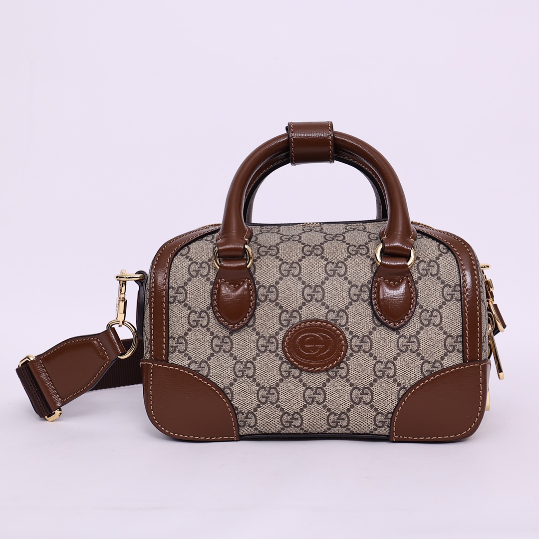 Gucci Handbag 723307 LM031 21.5cm