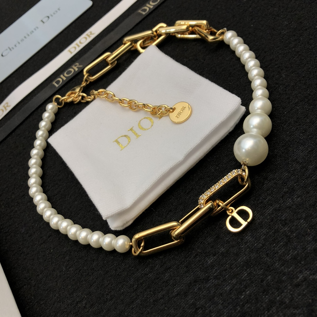 Dior Jewelry Necklace Temperament personality CD pearl necklace