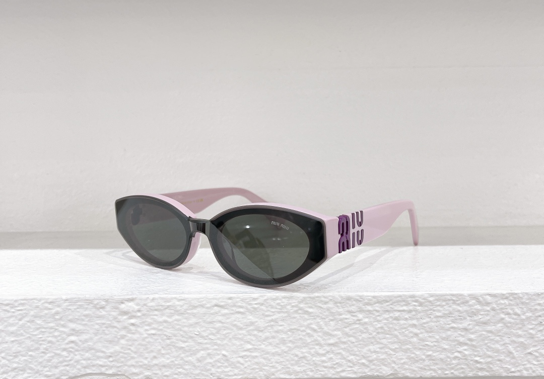 Miu Miu Sunglasses MU 91AV SM041