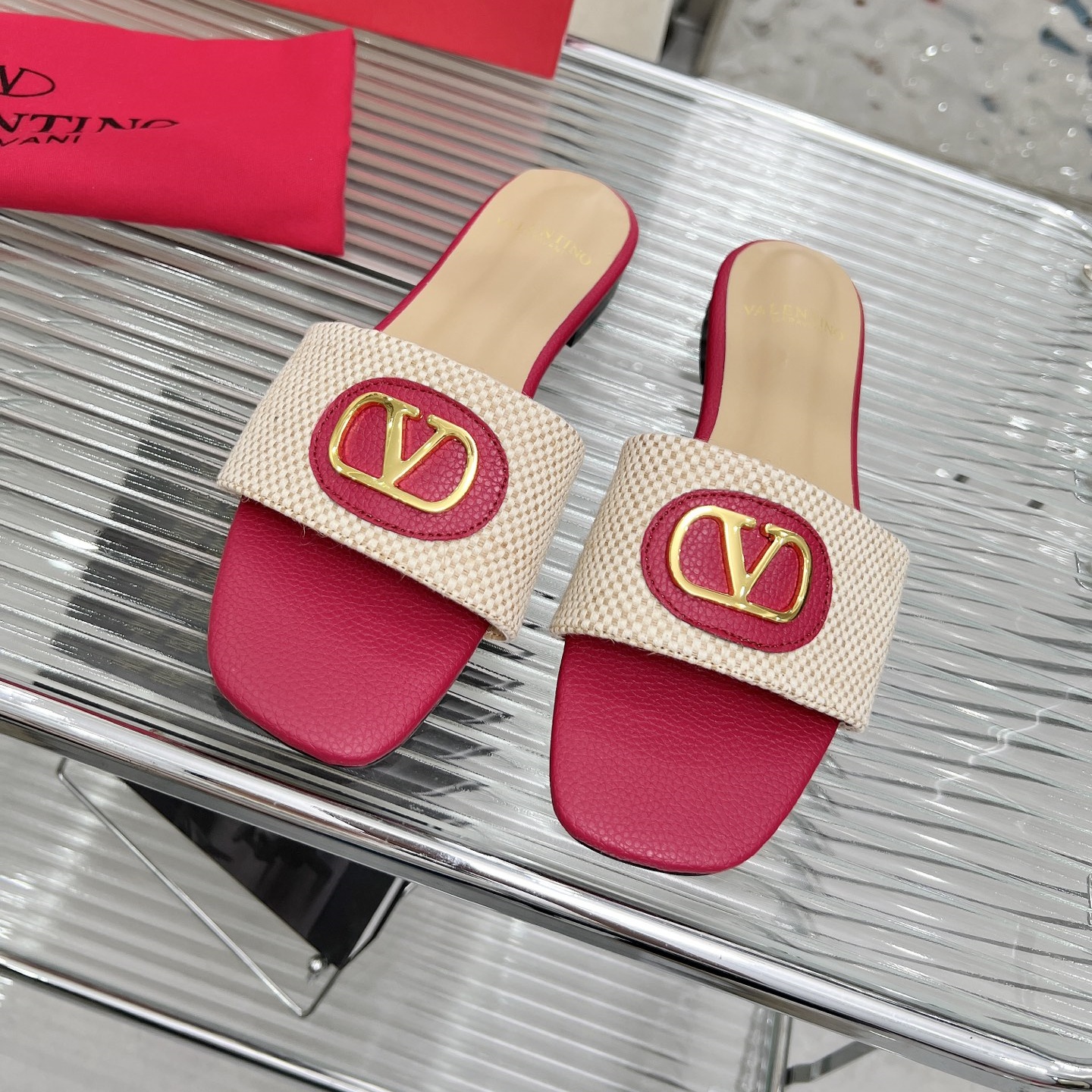 Valentino Shoes Two-tone flat-bottomed ladies' Slippers