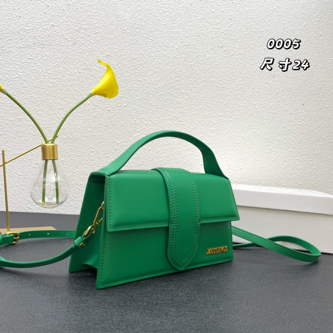JACQUEMUS JA005 22PJ581