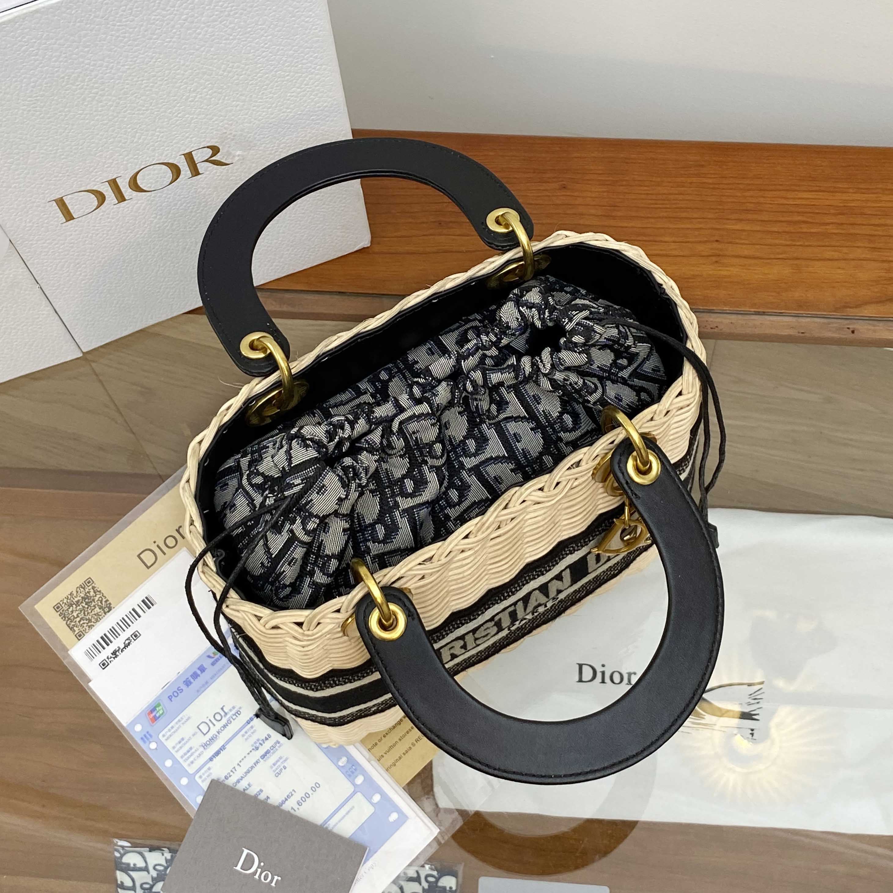 Dior003 22PJ062
