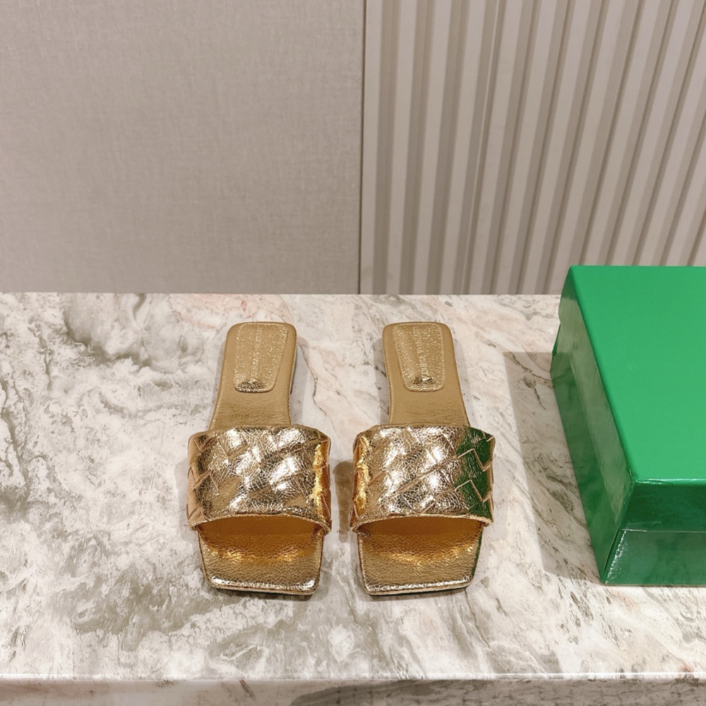 Bottega Veneta Shoes Slippers Parco Cowhide