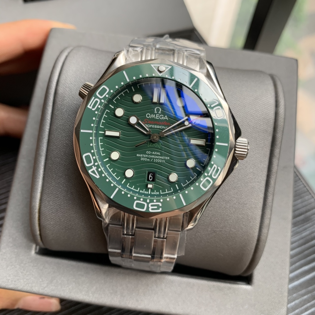 OMEGA Seamaster 42mm