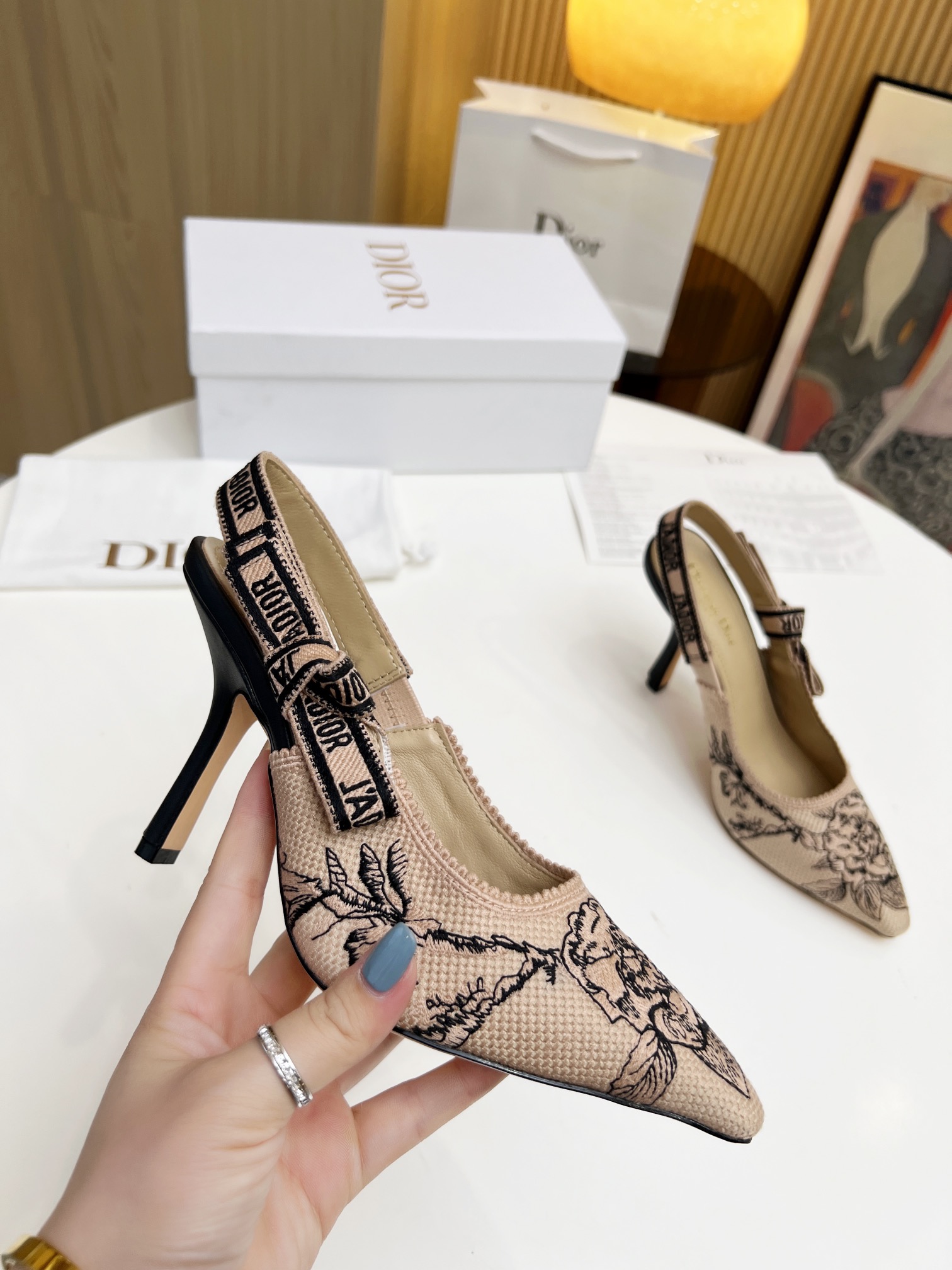 Dior shoes 016 XM 042