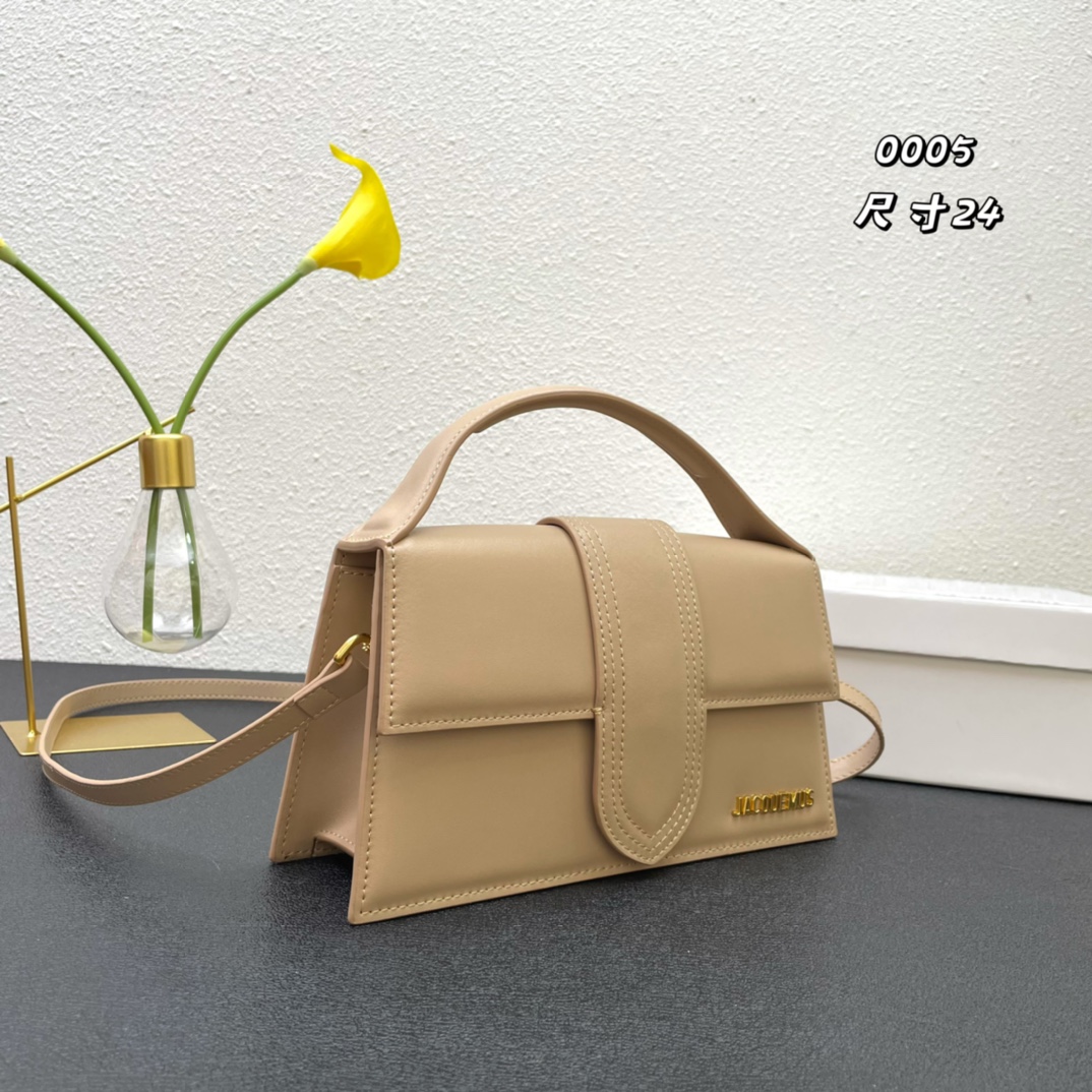 JACQUEMUS JA005 22PJ581