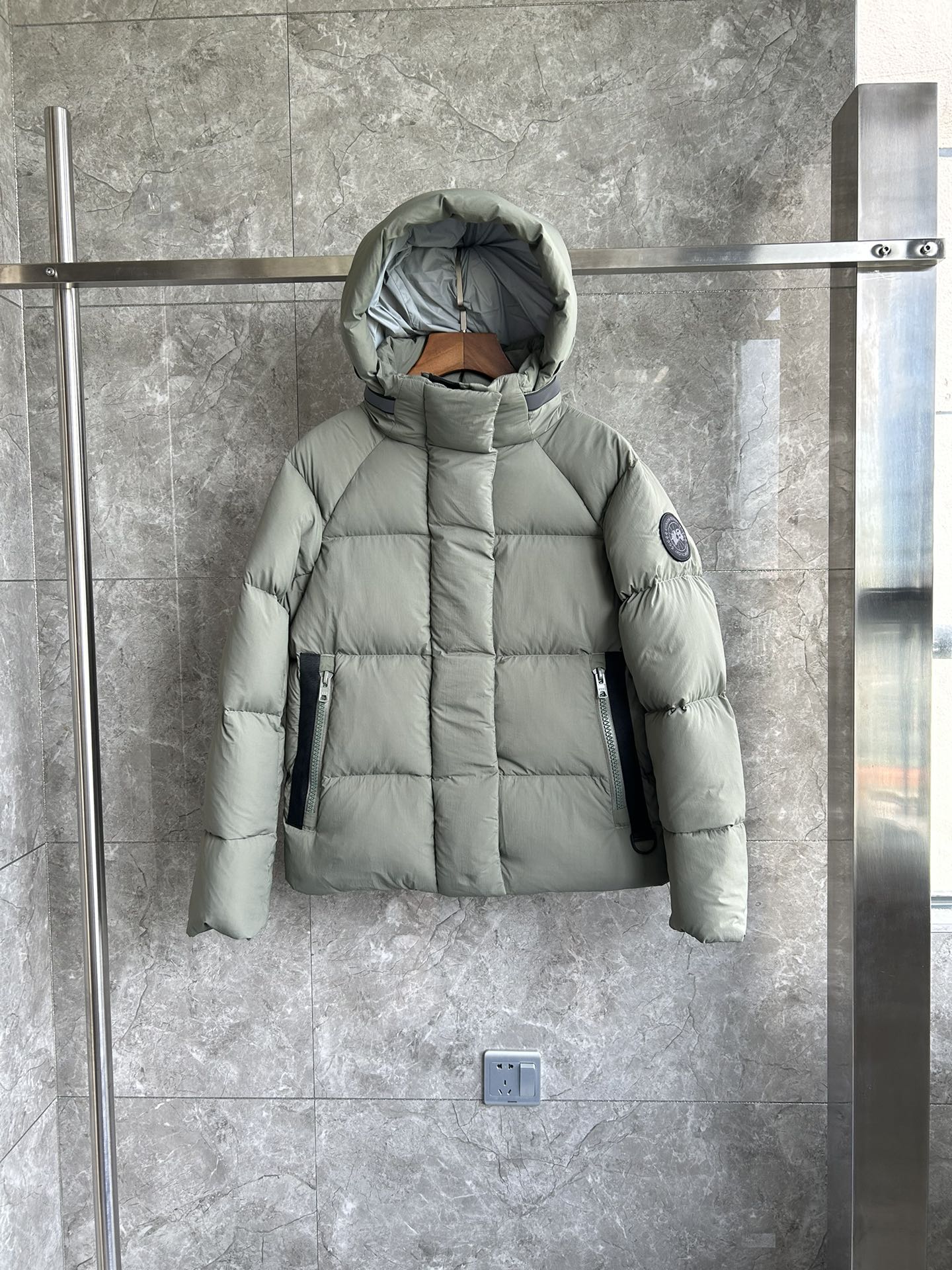 Canada Goose Down Jacket E005 FYZ084