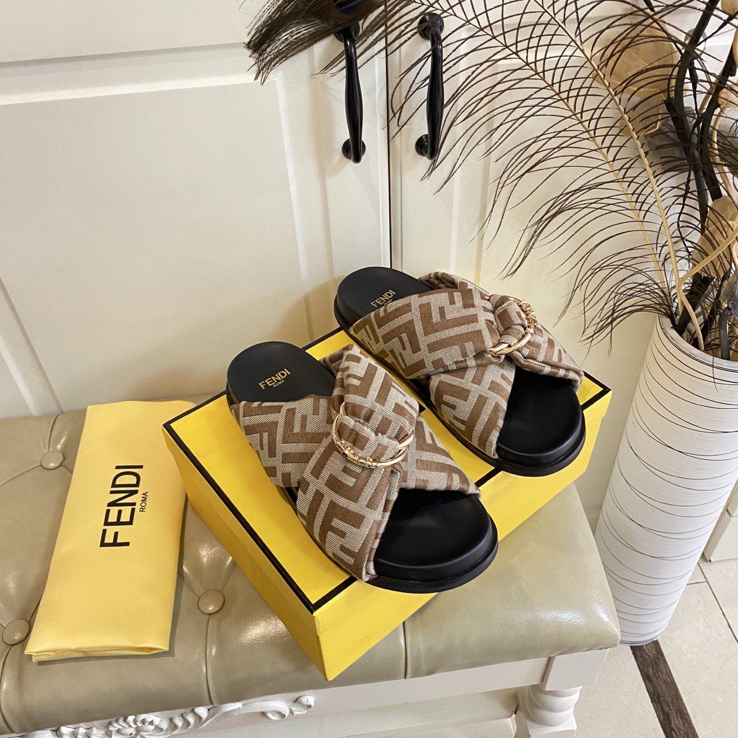 Fendi Shoes Slippers