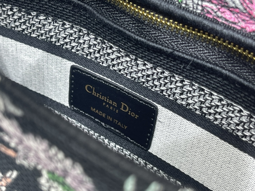 10A + top quality Dior Medium Lady D-Lite Bag 9920 LM003 24cm