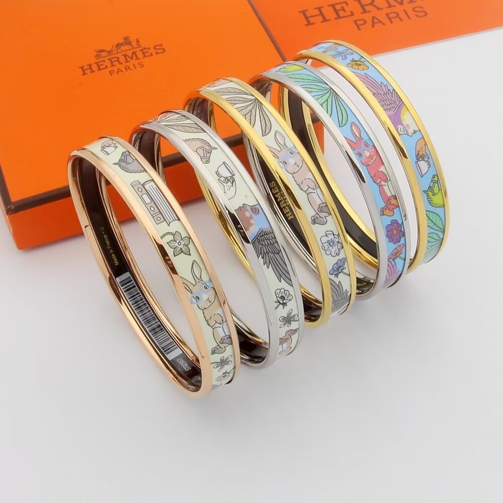 Hermes Jewelry Bangle Bangle Rabbit pattern bracelet