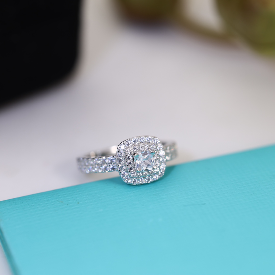 Tiffany & Co. Ring 006