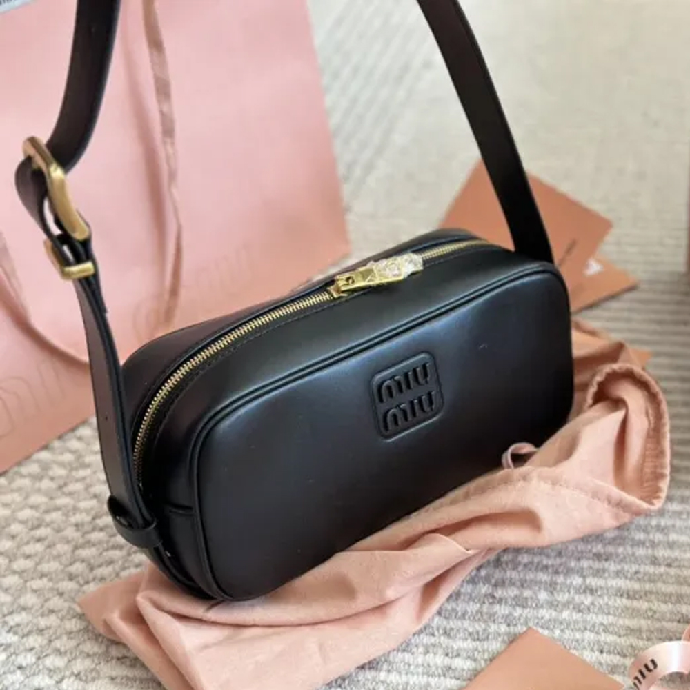 Miu Miu Shoulder Bag 005 LLS581 24cm