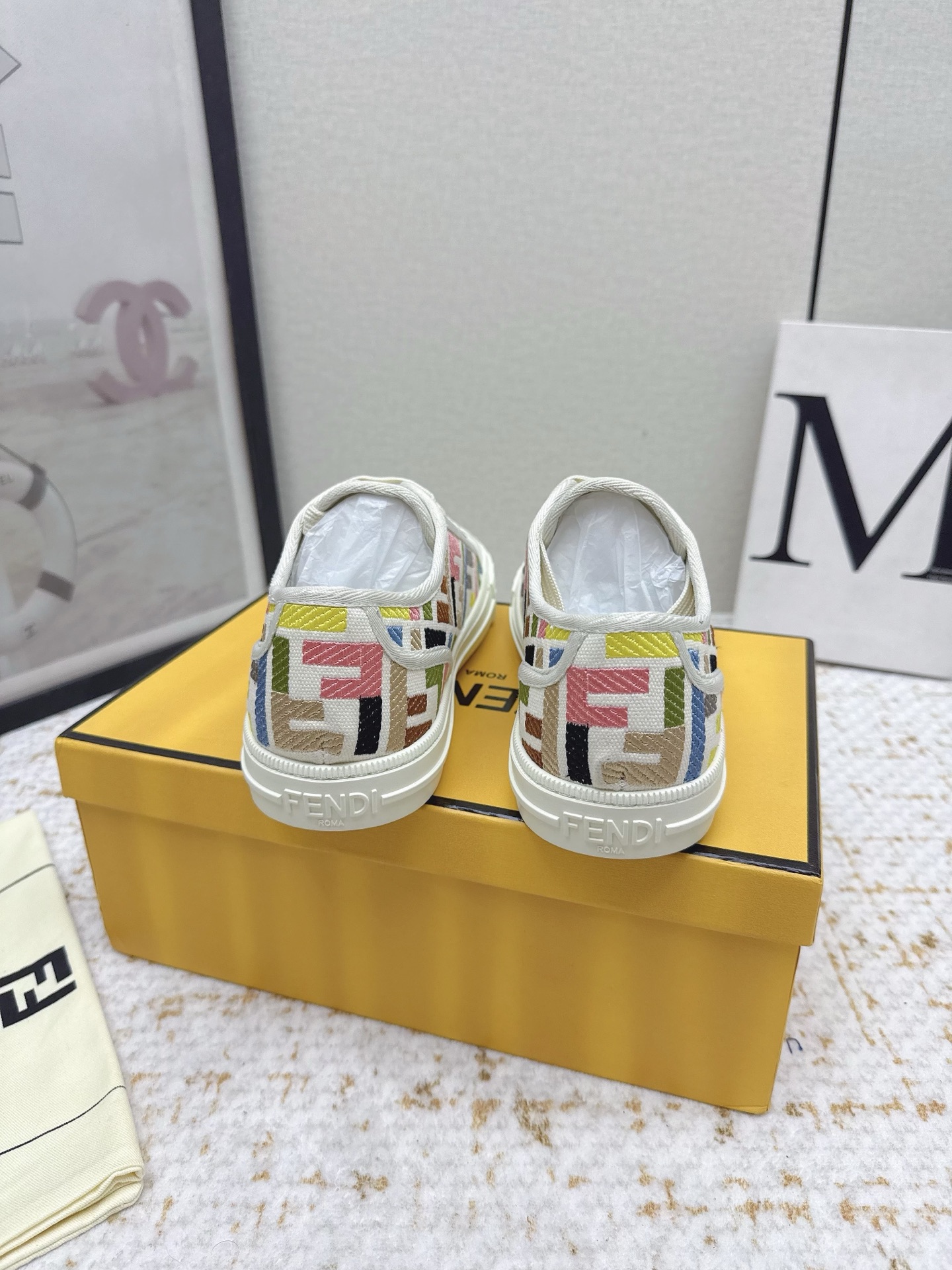 Fendi Shoes Casual Shoes