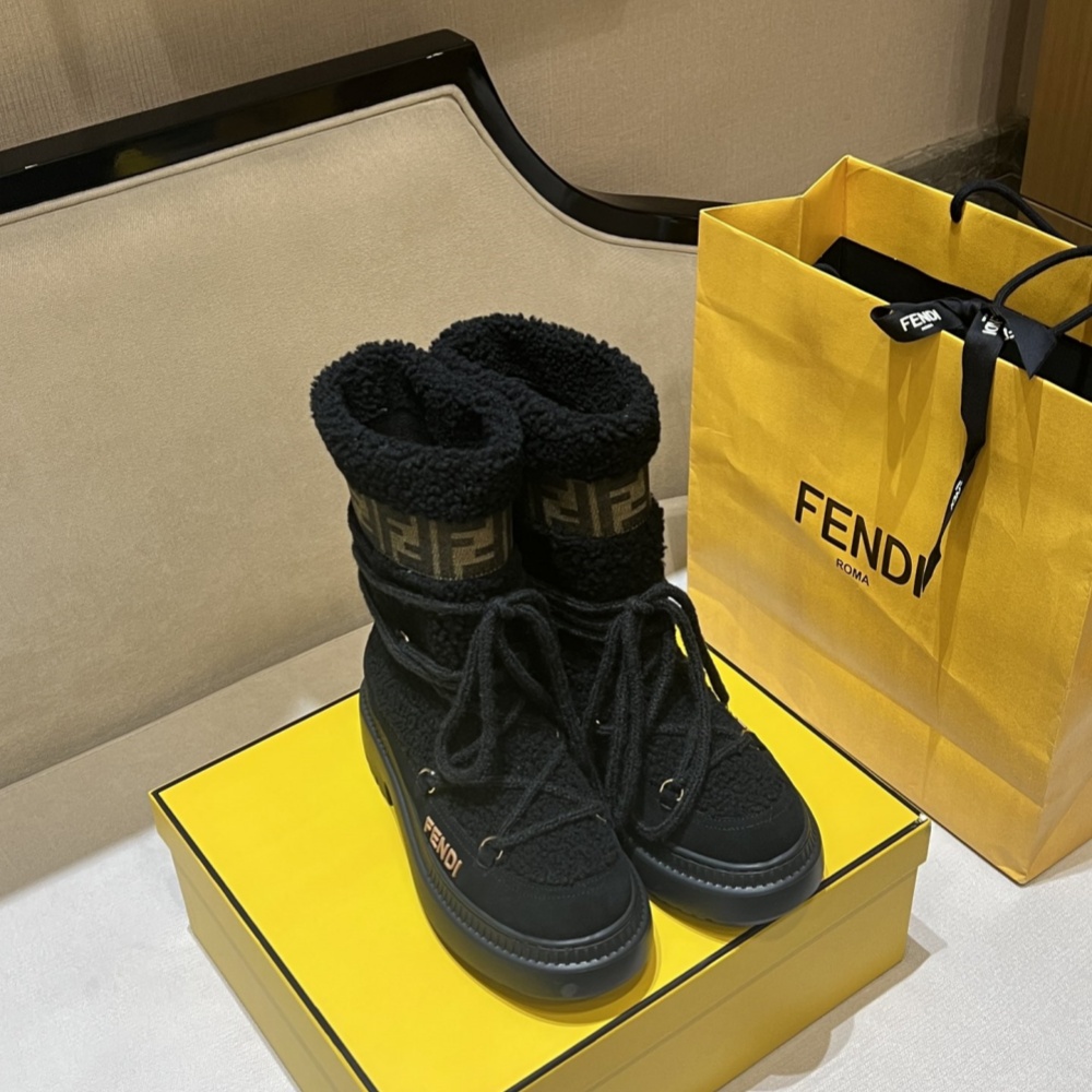 Fendi Shoes Boots