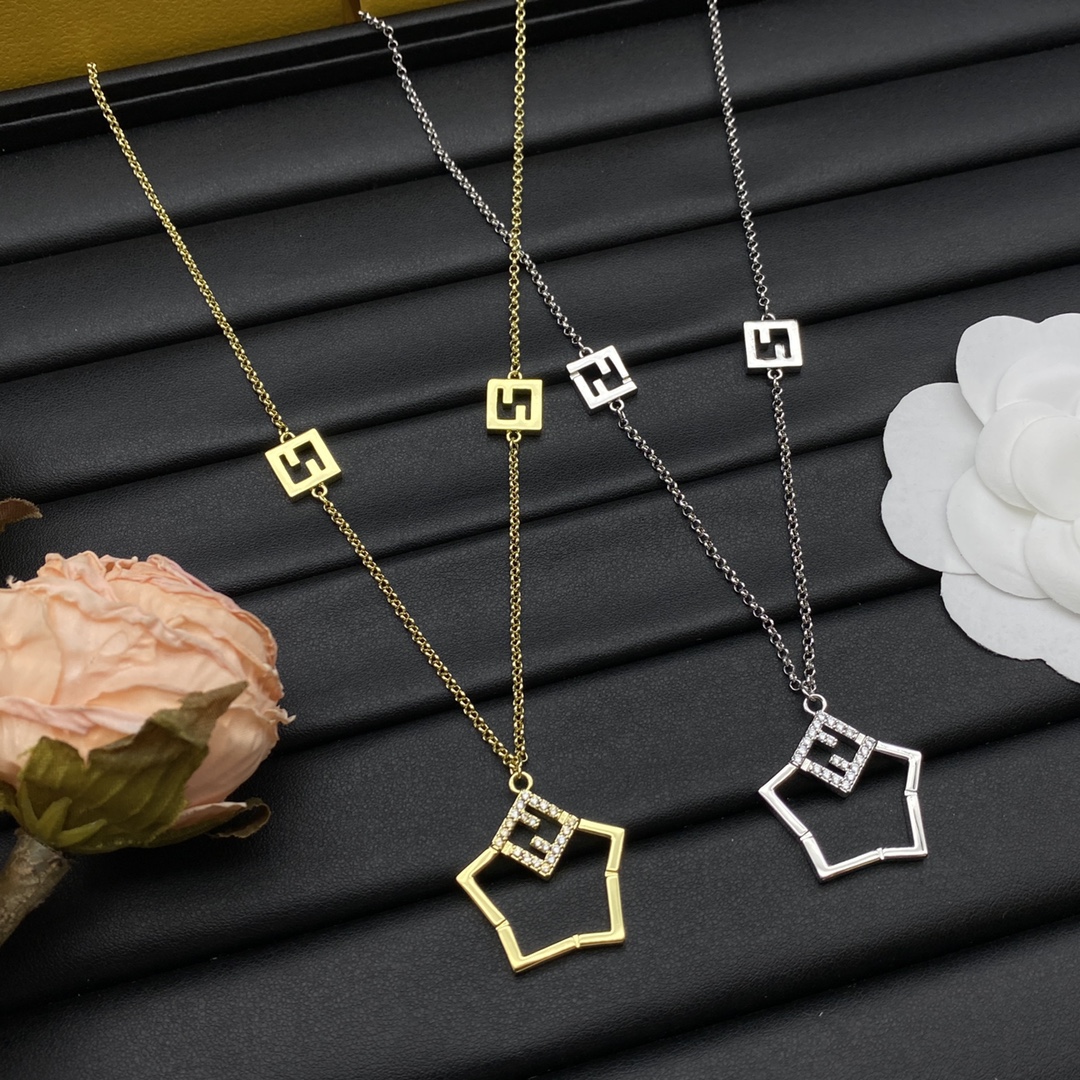 Fendi Jewelry Necklace Star Design
