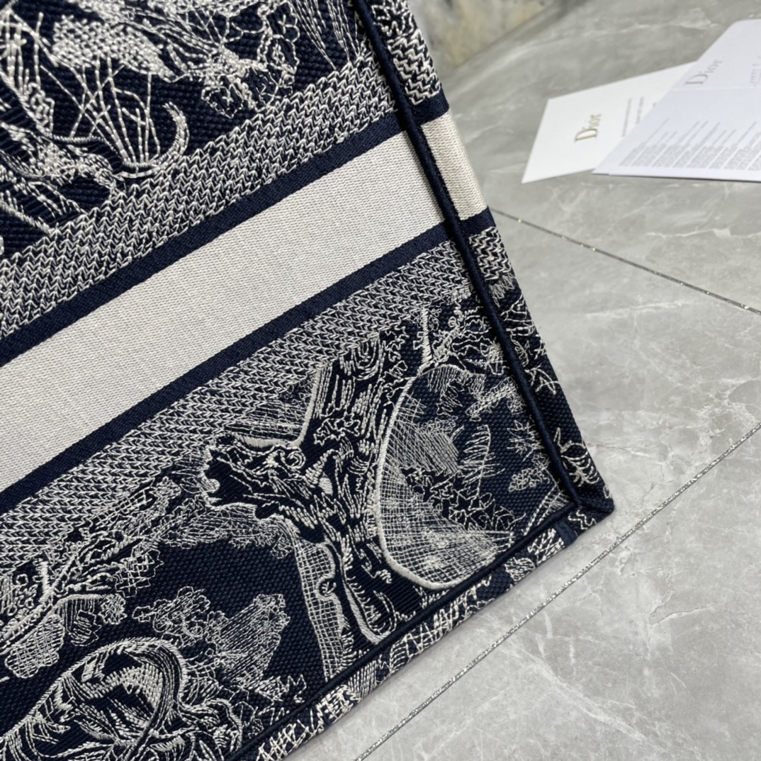 10A + top quality Large Dior Book Tote 0175 XB042 42cm