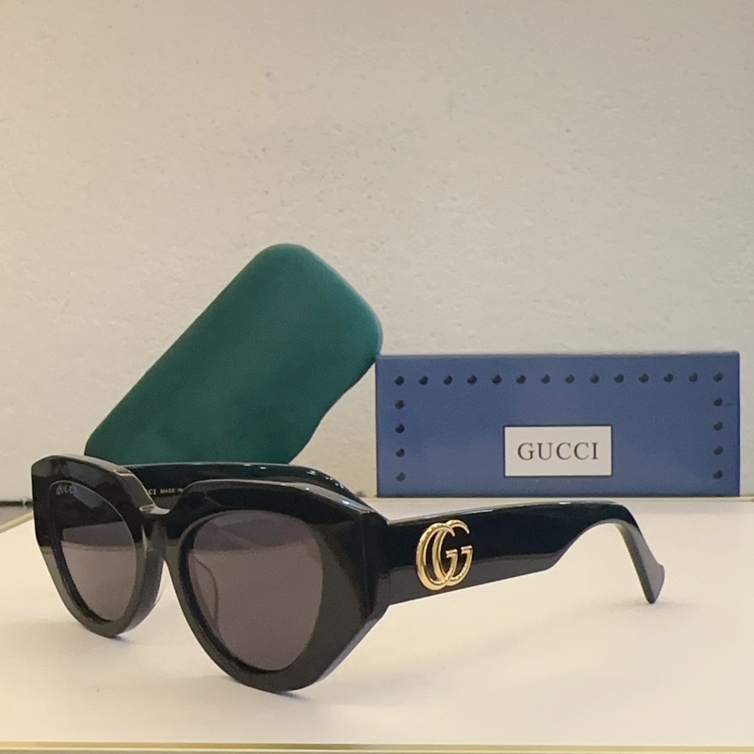 Gucci Sunglasses GG1421S SM051