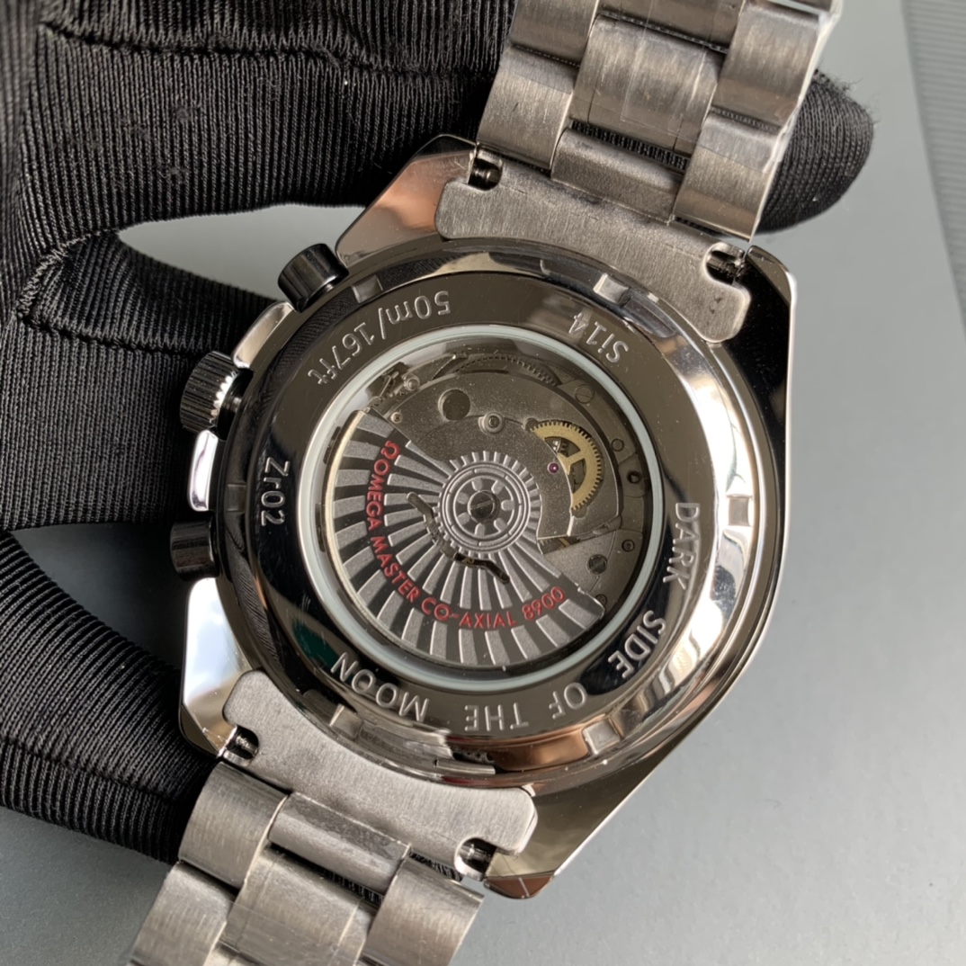 OMEGA Speedmaster 44mm