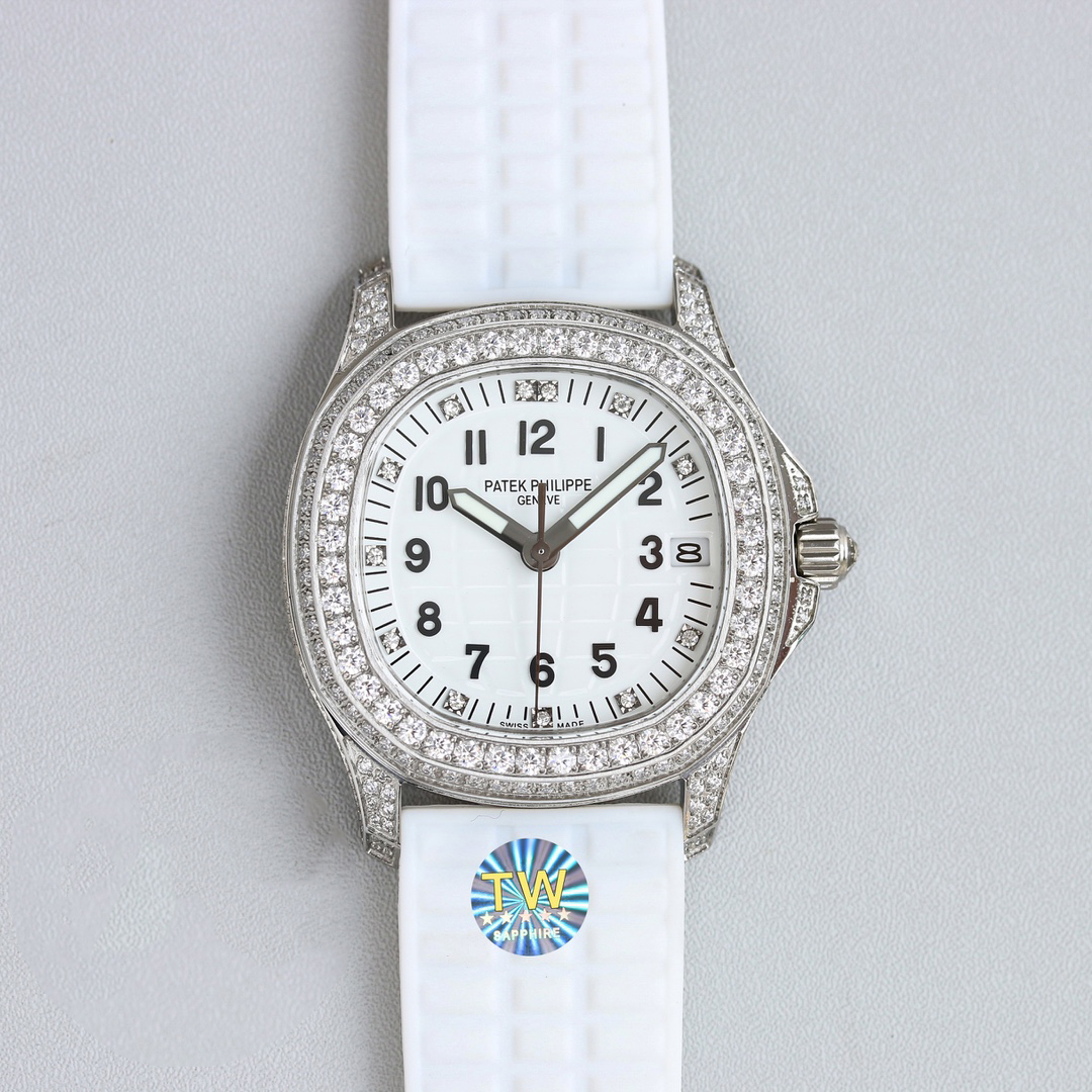 PATEK PHILIPPE AQUANAUT 5072 35.6mm