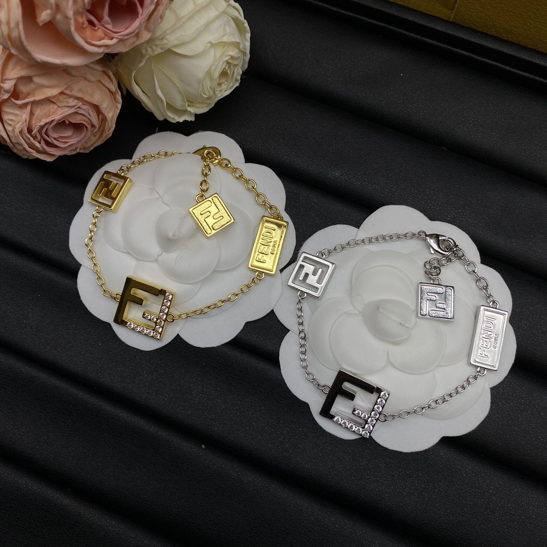 Fendi Jewelry Bracelets Two-letter tag