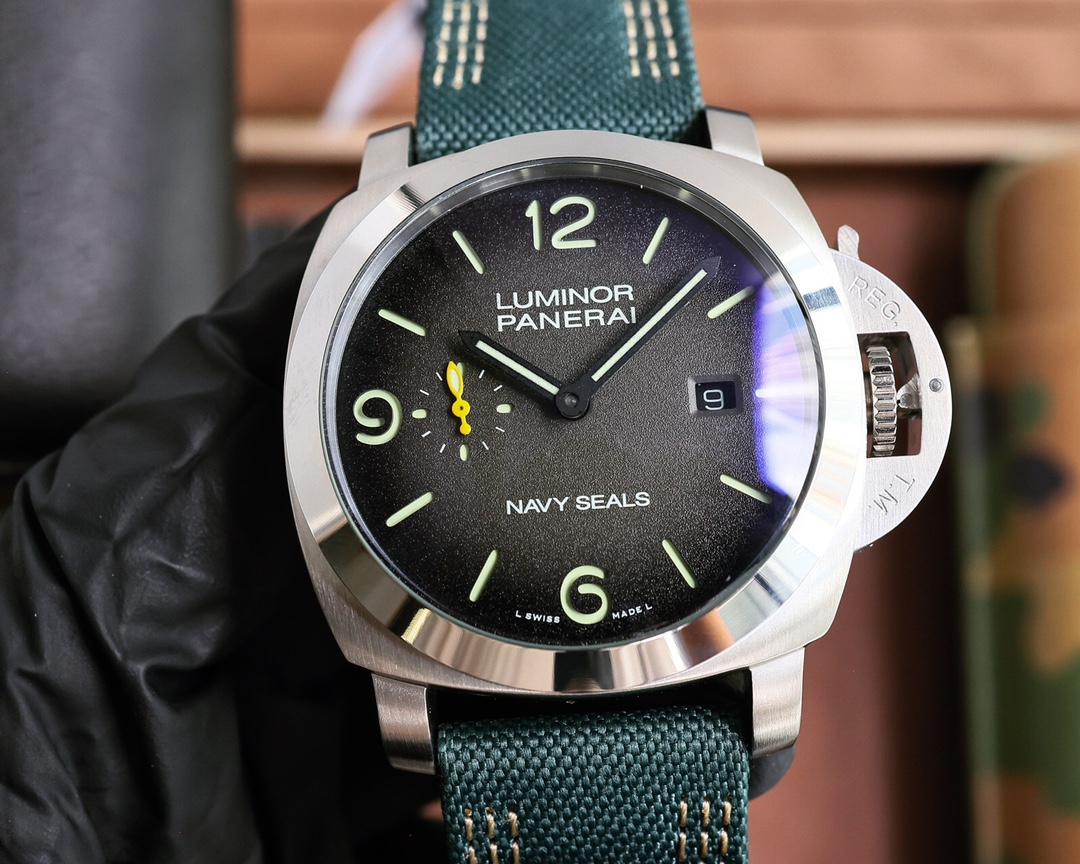 Panerai Watches 44mm