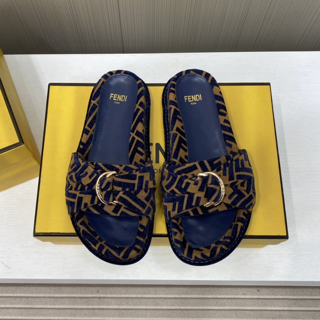 Fendi Shoes feel Reading FF slippers for couples