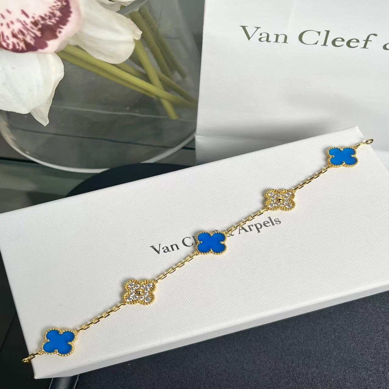 Van Cleef & Arpels Bracelets Jewelry Laser five-flower bracelet