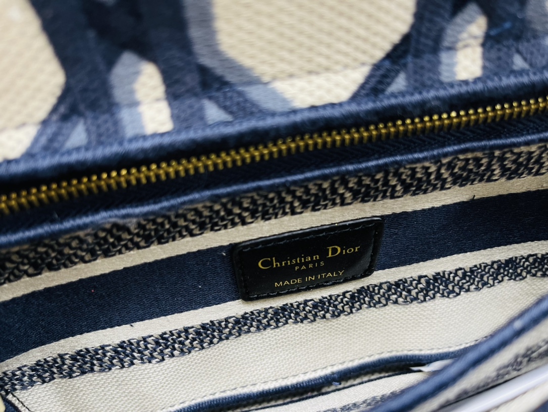 10A + top quality Dior Medium Lady D-Lite Bag 9920 DD003 24cm