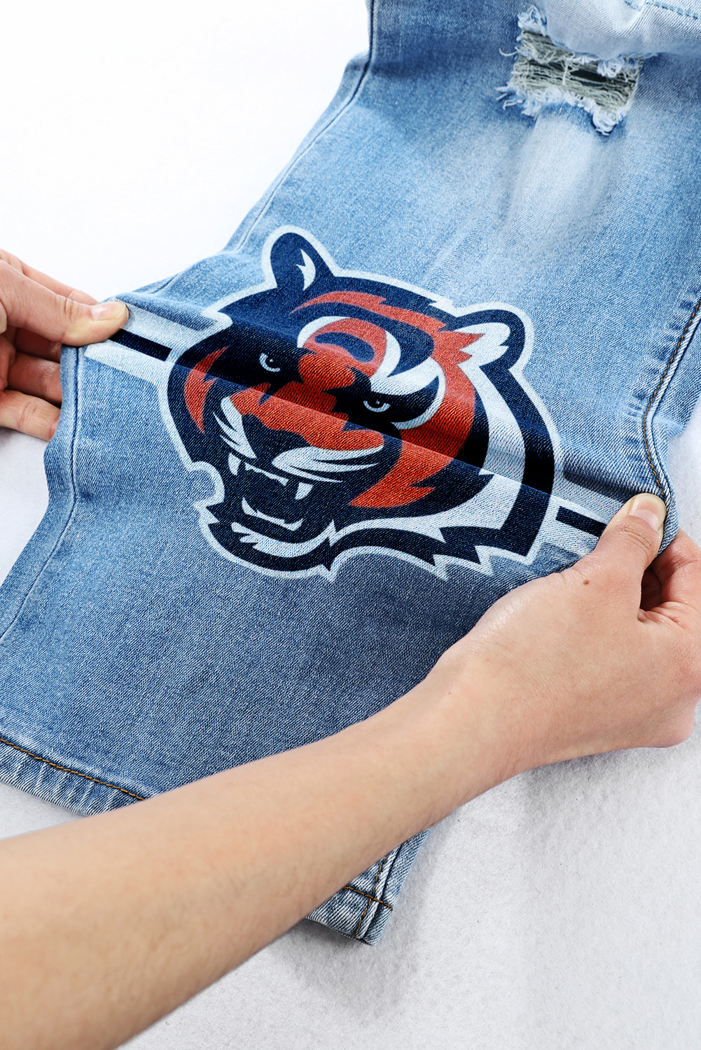 STRETCH RIPPED FRAYED RAW HEM DISTRESSED DENIM JEANS WITH HOLE-Cincinnati Bengals - fitnfan