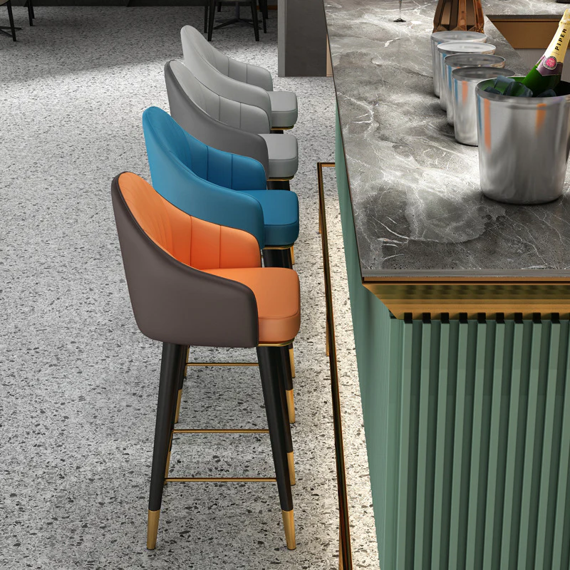 Larsen Bar Stools