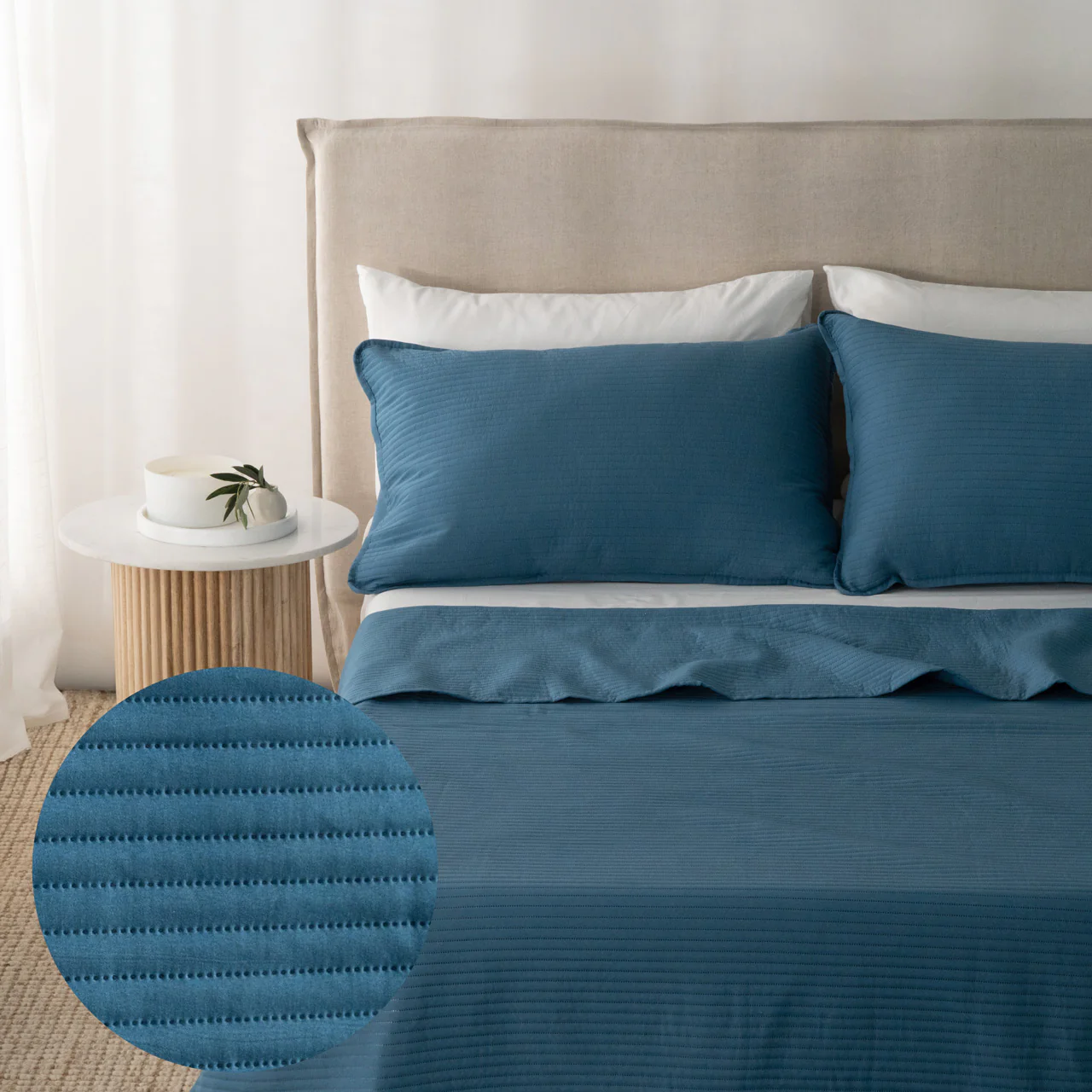 Robinsons Cloud Soft Microfibre Stripe Comforter Set Core Collection (Bed Cover, Blanket, Bed Quilt)