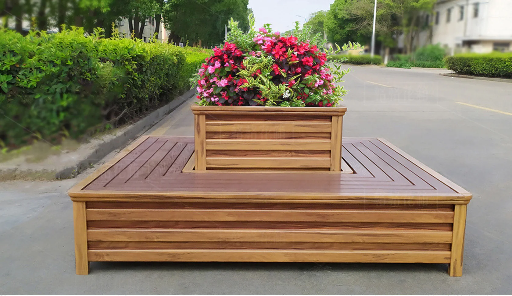 Hugh Aluminium Square Bench Planter