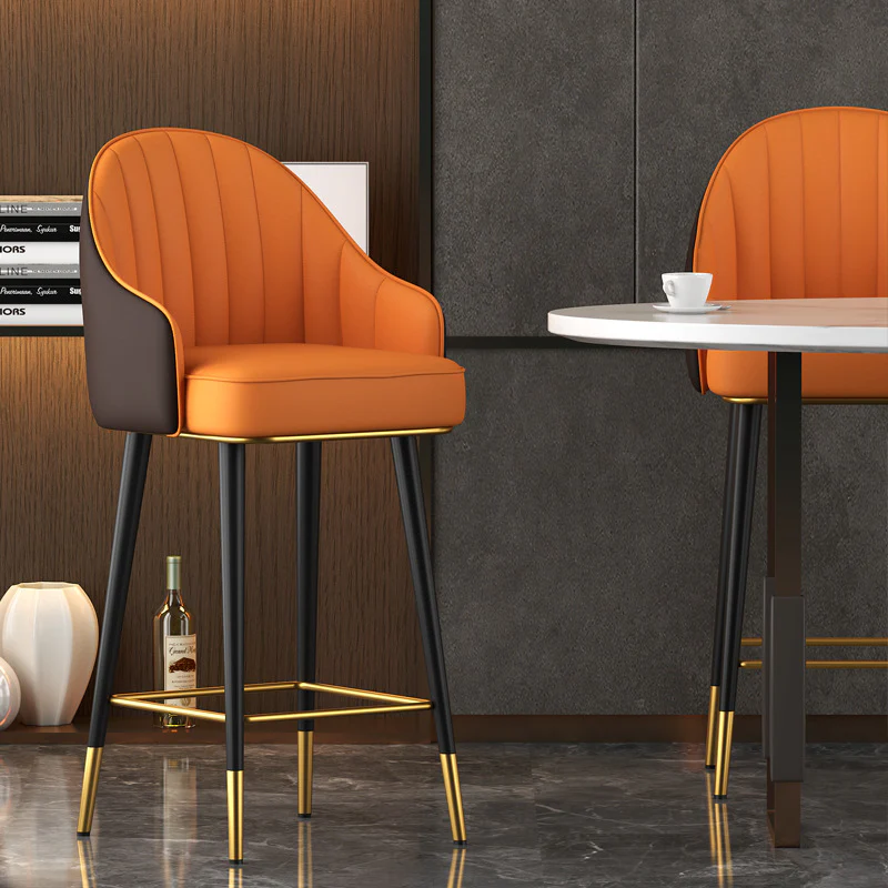 Larsen Bar Stools