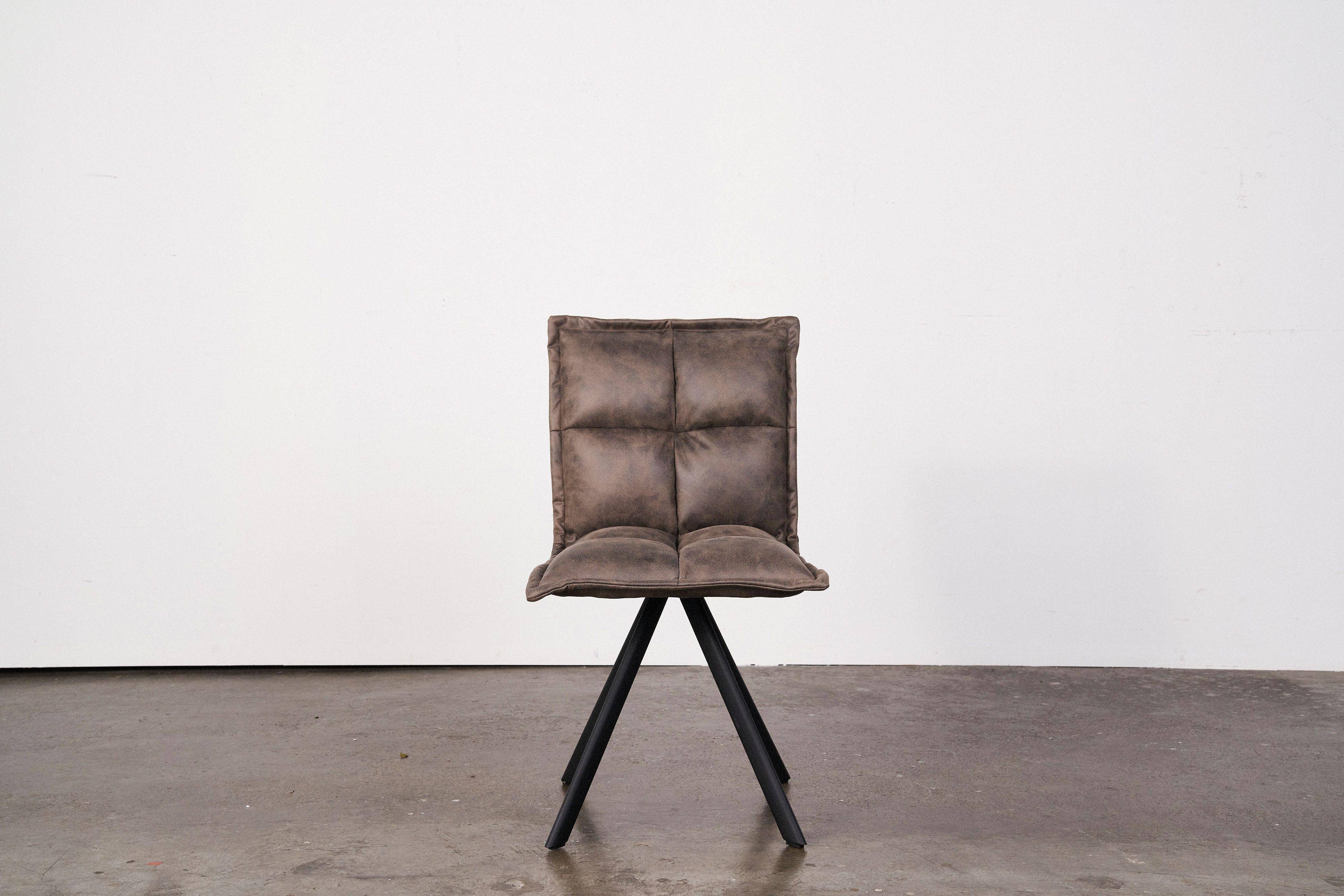 Guardia Dining Chair