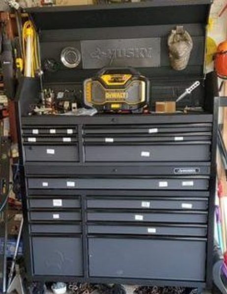 15-Drawer Tool Chest and Rolling Cabinet
