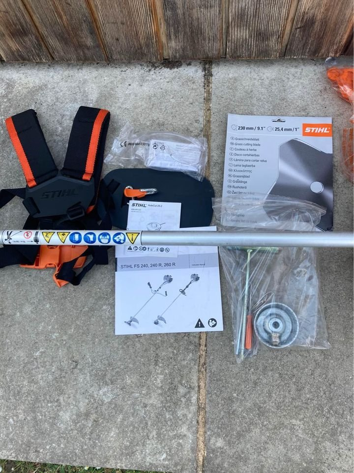 Stihl FS 240 C professional strimmer