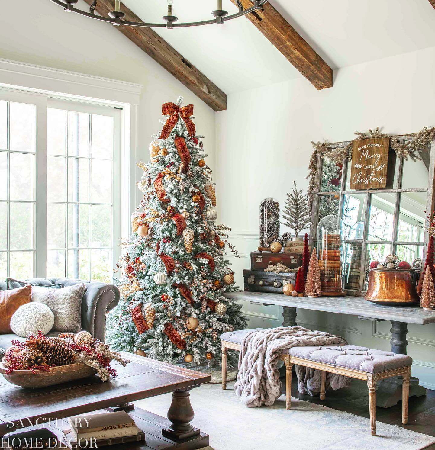 7.5' Queen Flock® Artificial Christmas Tree Unlit