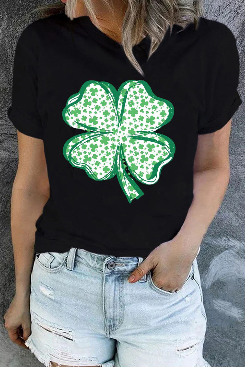 St. Patrick's Day Green Clover Fruits & Plants Round Neck Shift Casual T-Shirts。