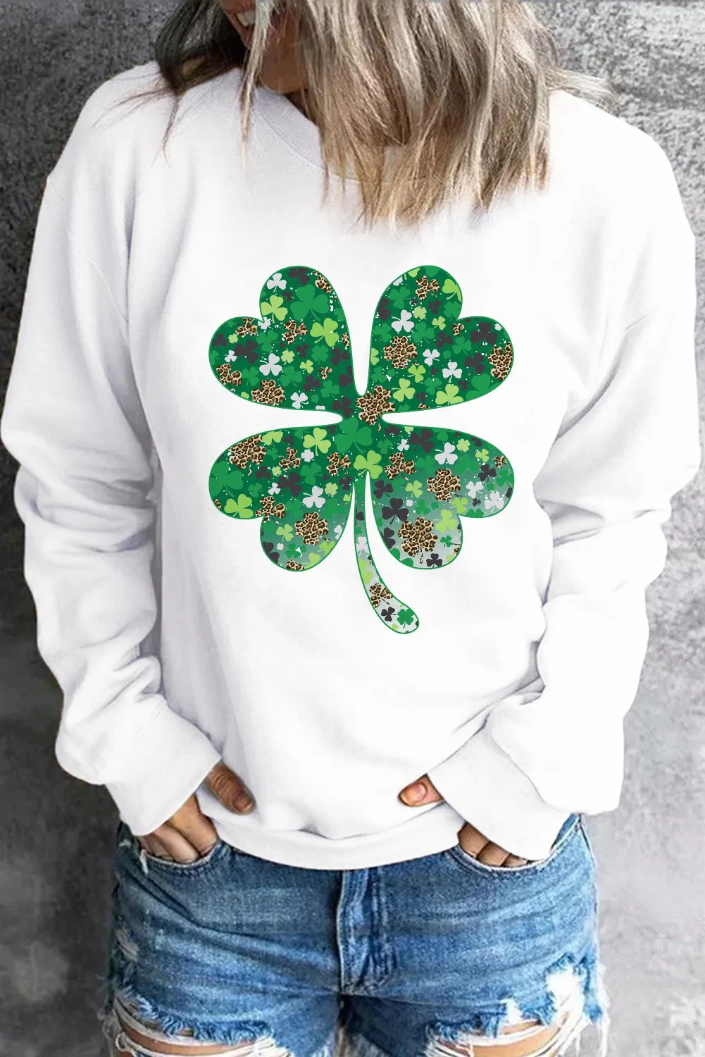 St. Patrick's Day Clover Graphic Round Neck Shift Casual Sweatshirts.
