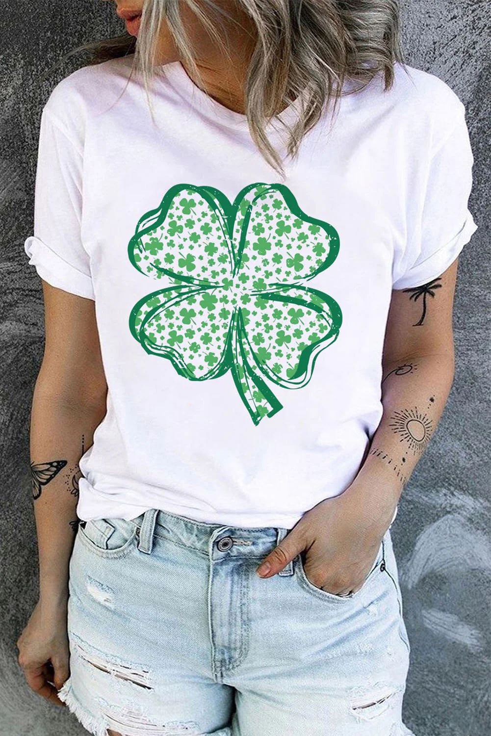 St. Patrick's Day Green Clover Fruits & Plants Round Neck Shift Casual T-Shirts。