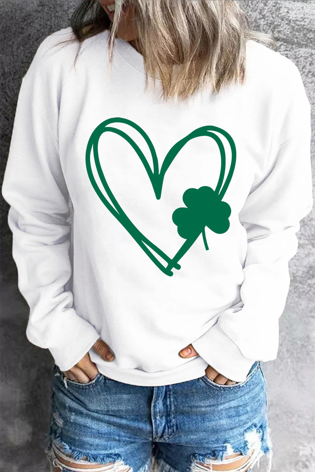 Love Hear Round Neck Casual Pullover sweatshirt.